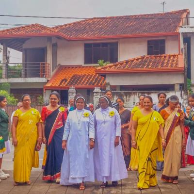 Cd1646ca 19ee 4c94 Bf6b 986f00152b3f